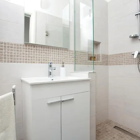 Сasa de vacaciones Seaside House With A Swimming Pool Cove Tri Luke, Korcula - 2199 *