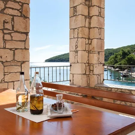 Сasa de vacaciones Seaside House With A Swimming Pool Cove Tri Luke, Korcula - 2199 *